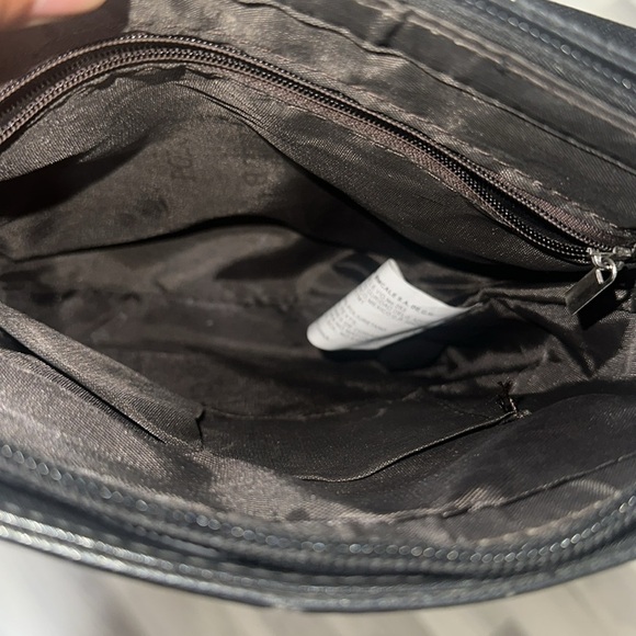 CABBEEN POLO CLUB Men’s Black Leather Sling Bag - Picture 6 of 7